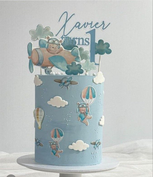 Торт с мишкой и облаками